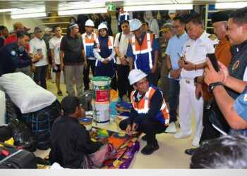 Bupati Nunukan Tinjau Arus Mudik Lebaran di Pelabuhan Tunon Taka