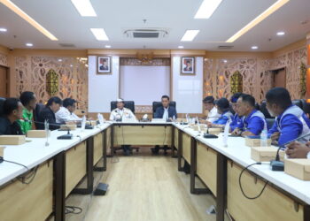 Terima Aspirasi Buruh, Gubernur Kaltara Dorong Pembentukan PHI