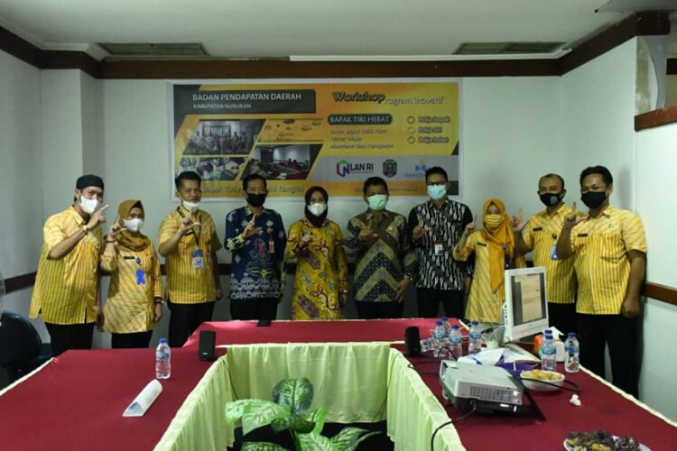 Hari Pertama Kerja Pasca Dilantik, Bupati dan Wakil Bupati Kunjungi “Bengkel” BAPAK TIRI HEBAT