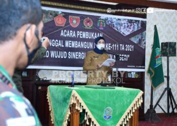 Bupati Hj. Asmin laura Ajak Masyarakat Sukseskan TMMD Wiltas Ke-111