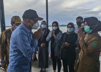 Berkunjung Ke Nunukan Bupati Kepulauan Mentawai Dijemput Bupati Nunukan