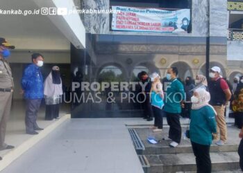 900 Dosis Vaksin Ludes Diserbu Masyarakat