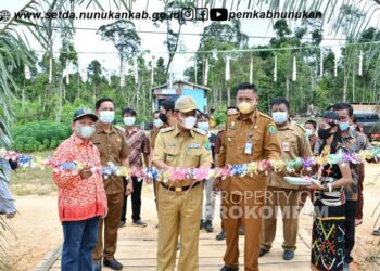 Wabup H. Hanafiah Hadiri Syukuran Perpindahan Desa Labuk Kecamatan Sembakung