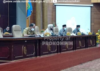 6 Ranperda Usul Pemerintah dan 2 Raperda Inisiatif DPRD terus Berproses, Pemkab Nunukan Sampaikan Tanggapan Pemerintah Terhadap pandangan Umum DPRD