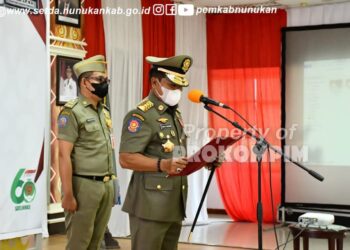 Sampaikan Pesan Mendagri, Gubernur Kaltara Pimpin Upacara HUT Satpol PP ke 72 dan Satlinmas ke 60 Tingkat Provinsi di Nunukan