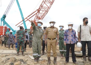 Hasilkan LNG 22 Juta Kubik Per Hari, Gubernur Tinjau Kilang Gas Alam Cair Pertama di Kaltara