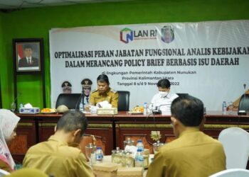 Wakil Bupati H. Hanafiah Buka Bimtek Jabfung Analis Kebijakan