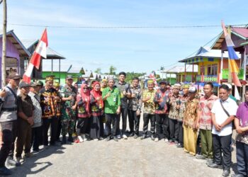Wakili Bupati, Camat Sembakung Atulai Resmikan Perumahan Desa Katul