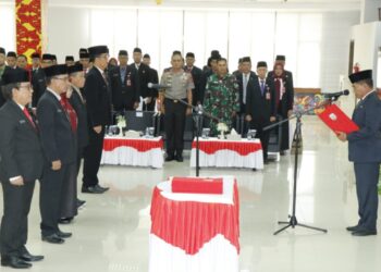 Lantik 5 Pejabat, Gubernur Titip Pesan Kepada Seluruh ASN di Kaltara
