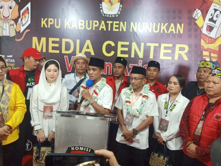 17 Program Unggulan Pasangan “IRAMA” Dipaparkan Usai Serah Terima Berkas Persyaratan Calon Bupati dan Wakil Bupati Nunukan di KPU Nunukan