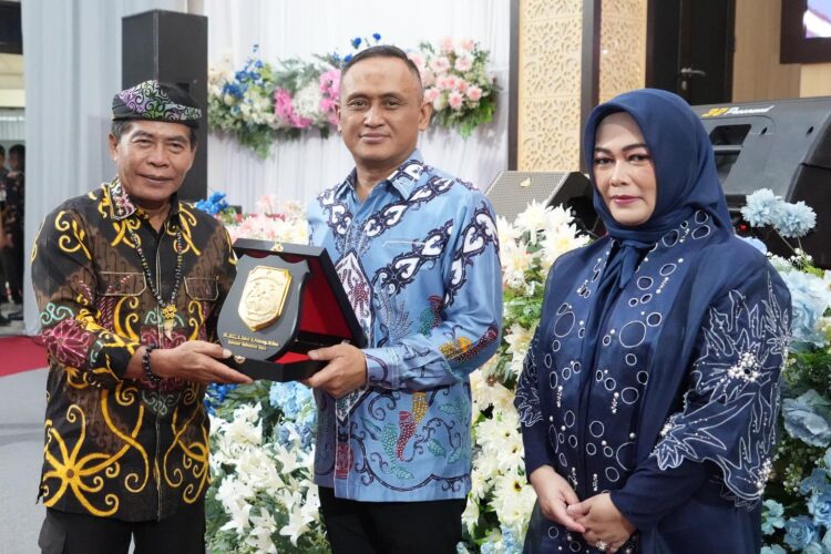 “Kenal Pamit” Wakapolda Kaltara
