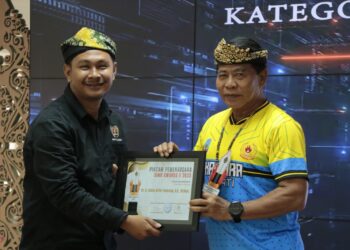 Berkontribusi Majukan Olahraga, Gubernur Raih Penghargaan SIWO PWI Award II Kaltara 2025