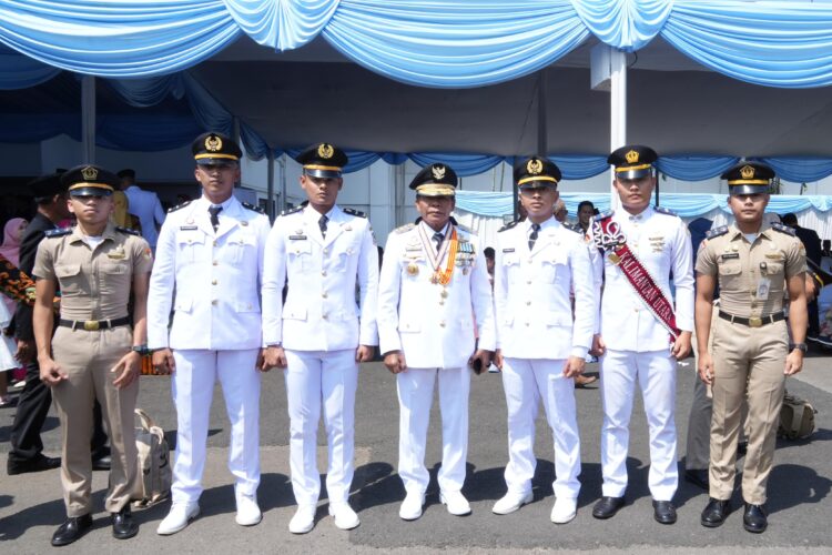 Gubernur Zainal Hadiri Pelantikan Pamong Praja Muda IPDN Angkatan XXXII