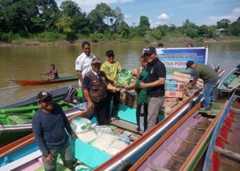 Wakil Bupati Nunukan Launching Perdana SOA Barang Untuk Sungai di Wilayah Lumbis