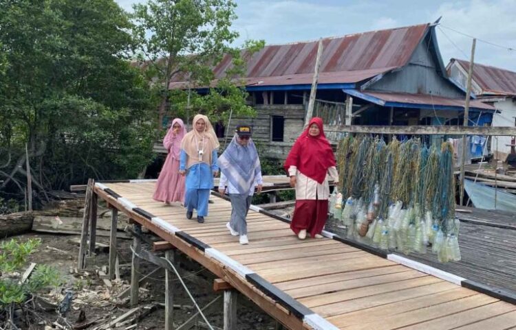 DPRD Nunukan Tinjau Langsung Hasil Rehabilitasi Jembatan Jerambah Tanjung Nunukan