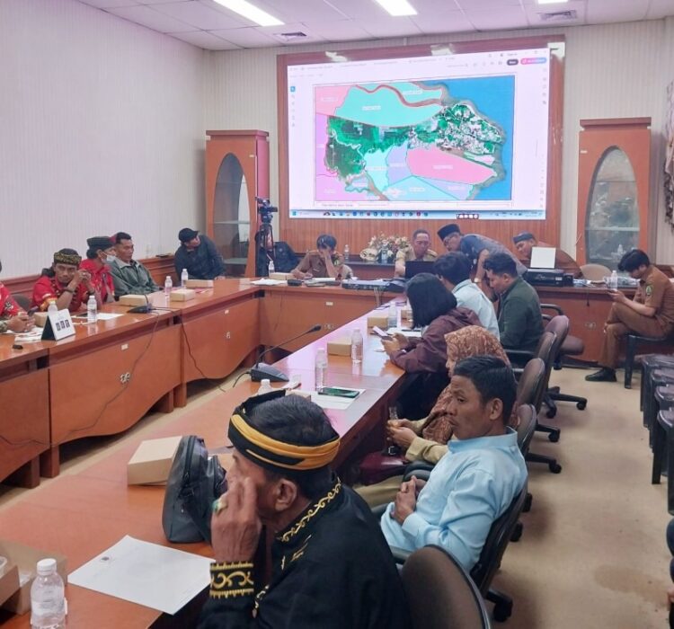 Di Sembakung Sejumlah Kades Tuntut Sebaung Masuk Wilayah Adminisratif Kecamatan Sembakung