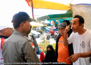 PKL Alun-alun Nunukan Bersitegang dengan Satpol PP