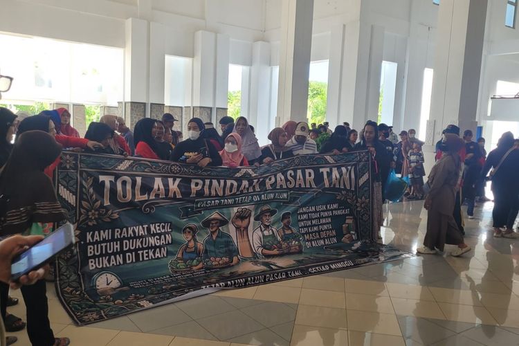 Gedung DPRD Nunukan Disambangi Pedagang Pasar Tani Alun-Alun