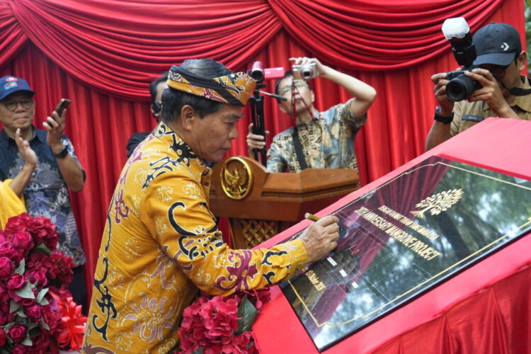 Gubernur Tegaskan Komitmen Pelestarian Mangrove Kaltara