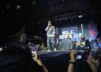 Hujan Angin, Silet Open Up Tetap Membuat Masyarakat Nunukan Tabola Bale